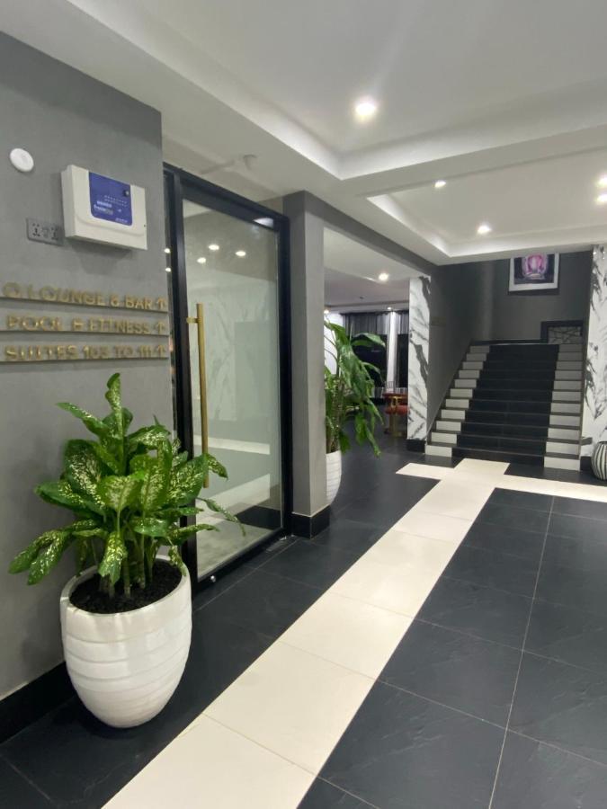 Muse Boutique Hotel Enugu Buitenkant foto