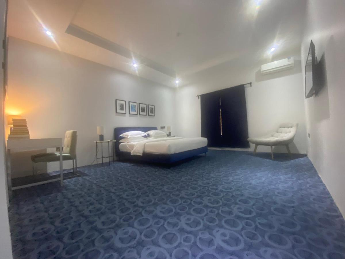 Muse Boutique Hotel Enugu Buitenkant foto