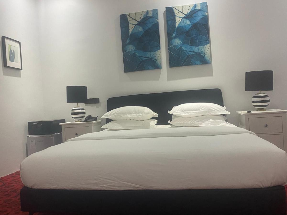 Muse Boutique Hotel Enugu Buitenkant foto