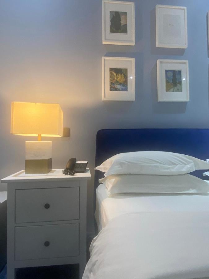 Muse Boutique Hotel Enugu Buitenkant foto
