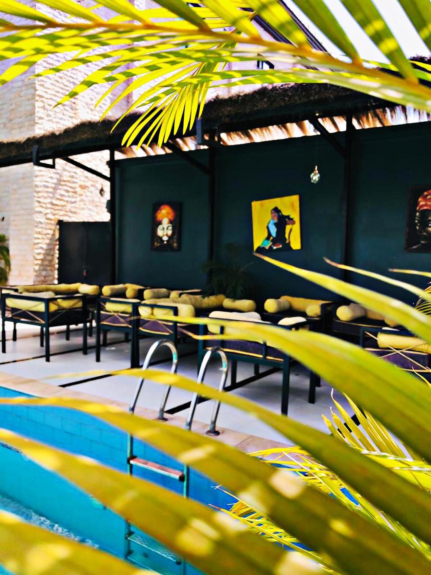 Muse Boutique Hotel Enugu Buitenkant foto